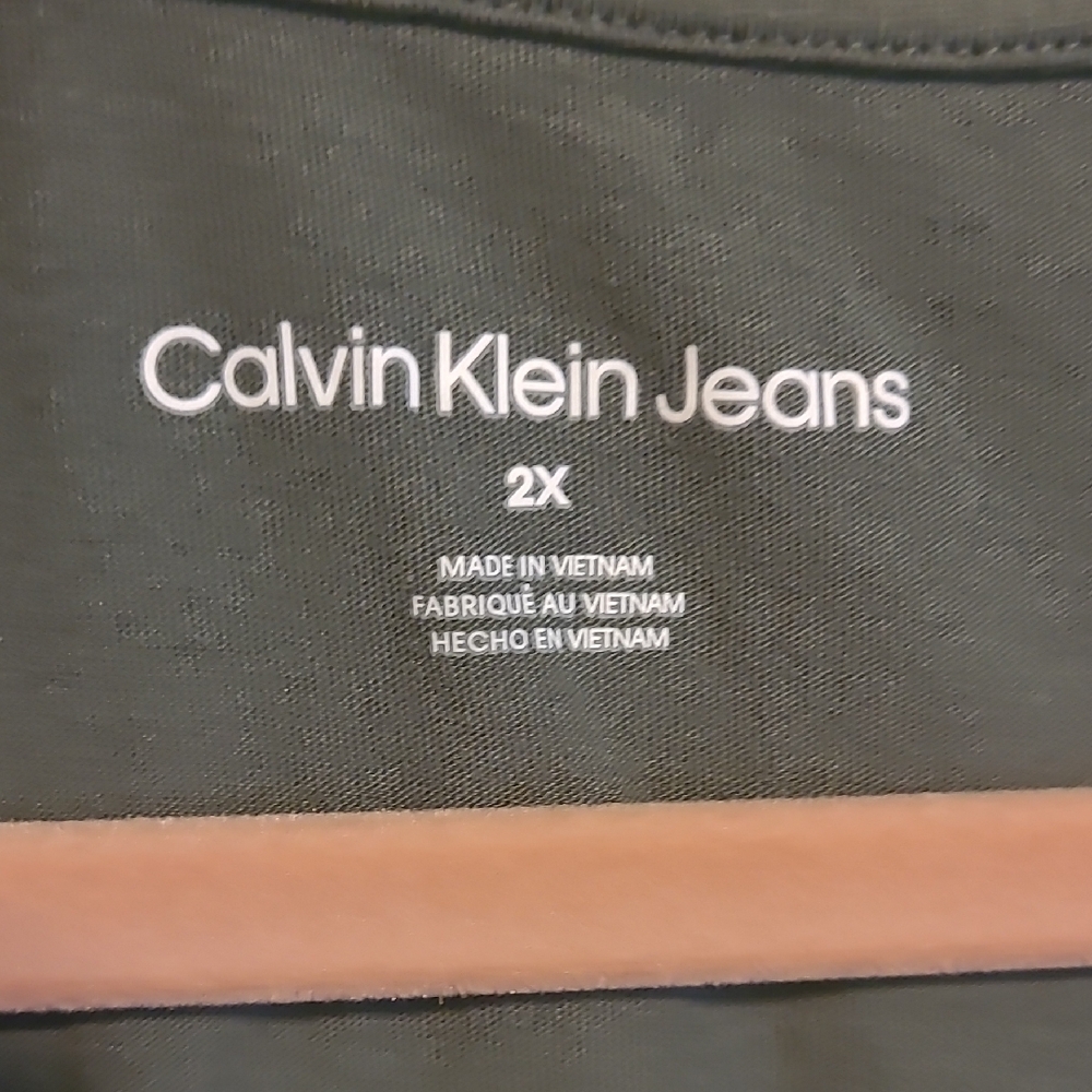 Calvin Klein Jeans Charcoal V-Neck Tee - Picture 5 of 5